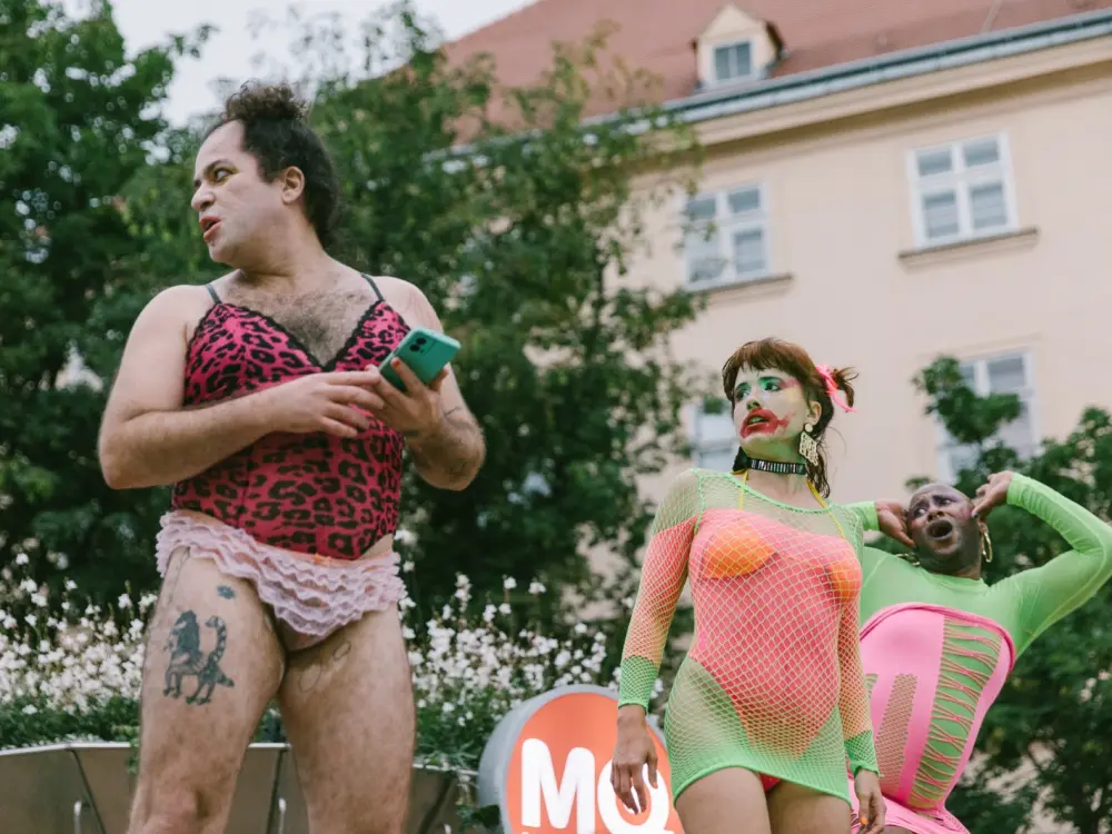 Helena Araújo, Mzamo Nondlwana & Pedra Costa